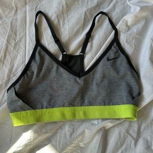 Sports bra